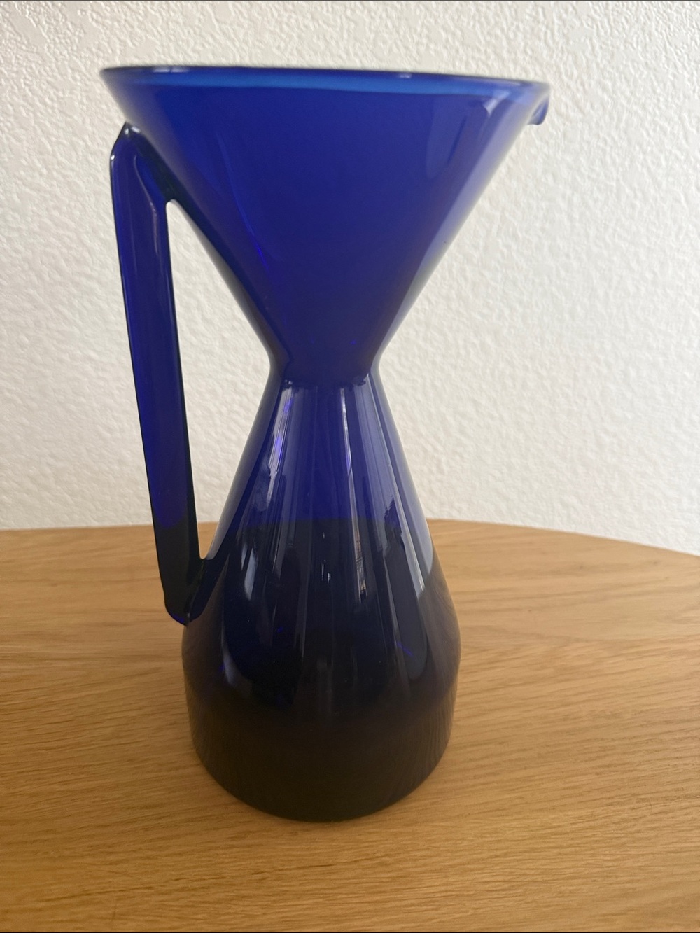 Yield Coffee MOMA glass coffee pour over carafe